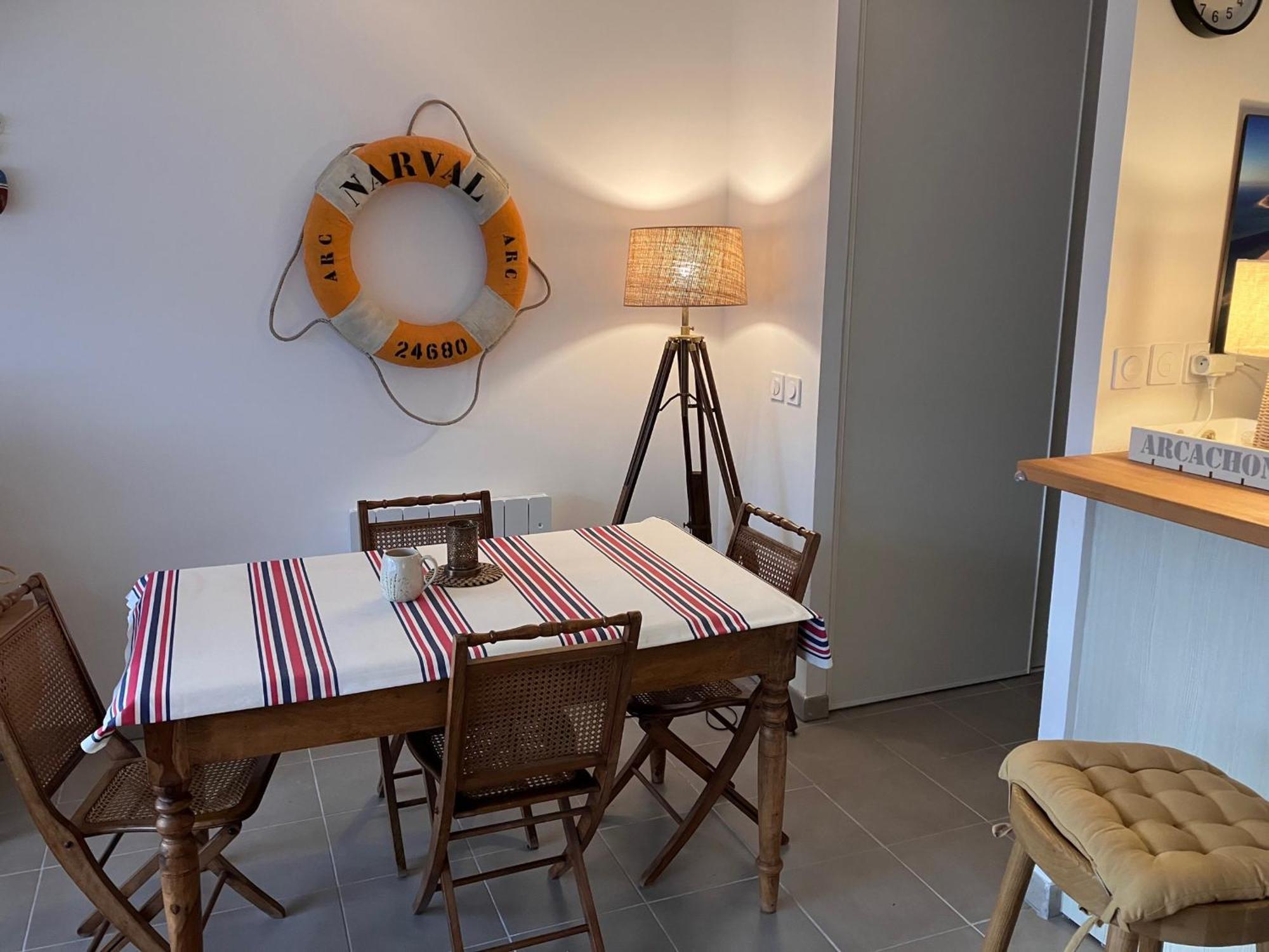 T3 En Centre D'Arcachon, 2 Min Plage, 5 Min Gare, Balcon, Parking Securise, Wifi, Menage Inclus - Fr-1-374-193 Zewnętrze zdjęcie